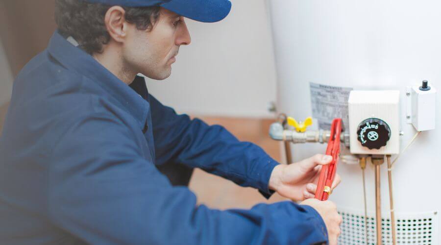 Professional emergency plumbing in McCutchenville, OH